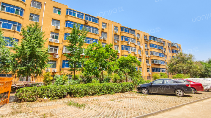 水文公司宿舍外景图