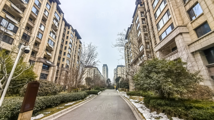 荣盛华府A区外景图