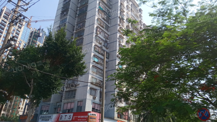 瑞丰公寓外景图