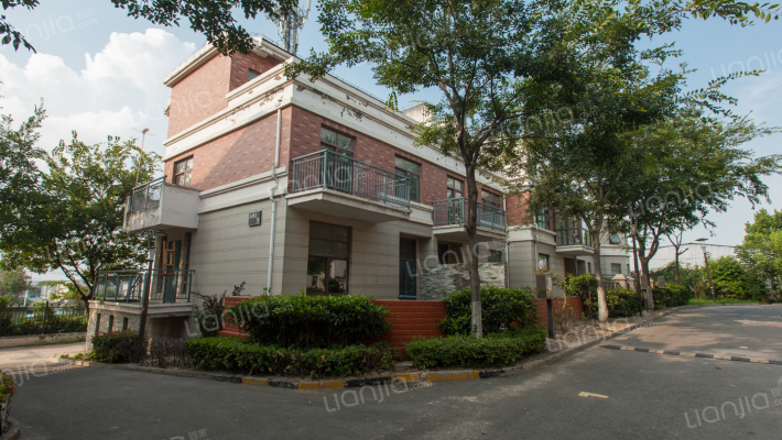 龙熙庄园外景图