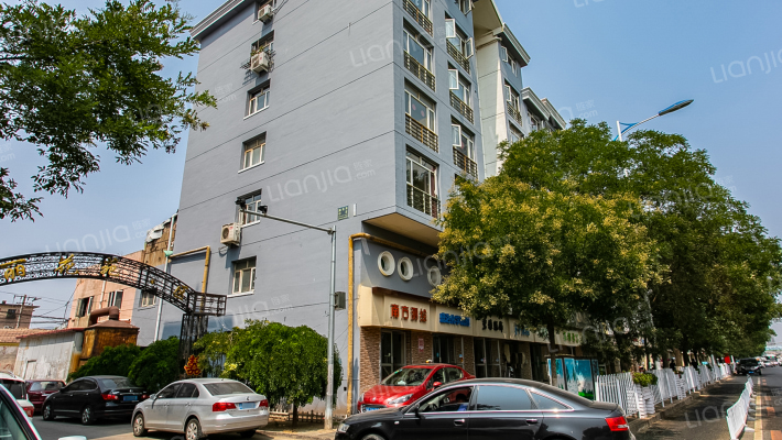 丽花苑小区外景图