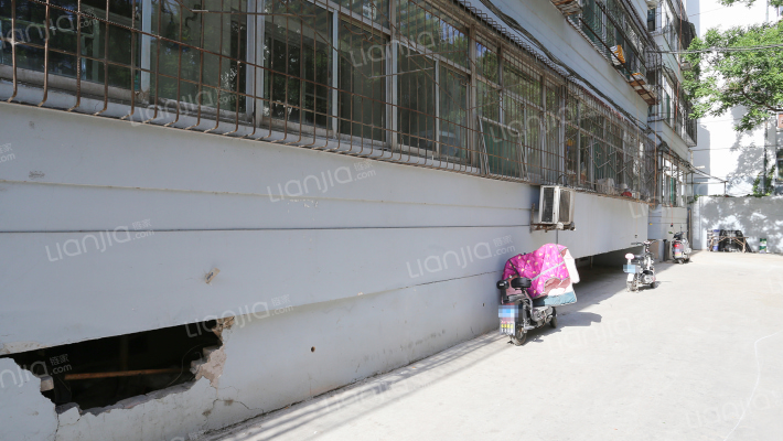 工贸宿舍外景图