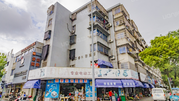 磨刀桥村联建楼外景图