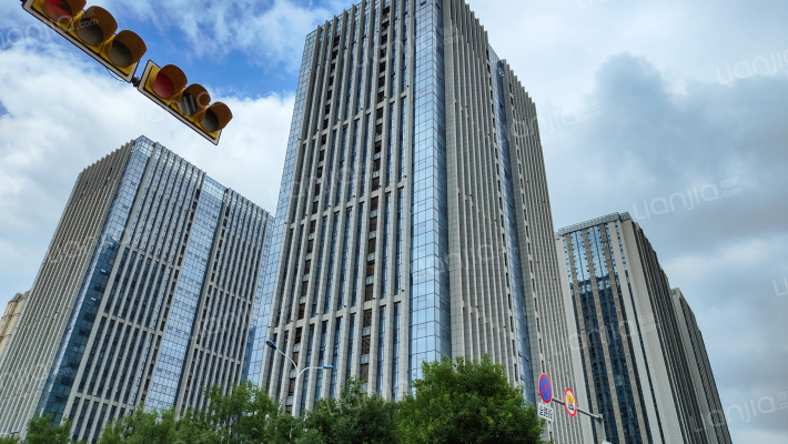 济南恒大财富中心外景图