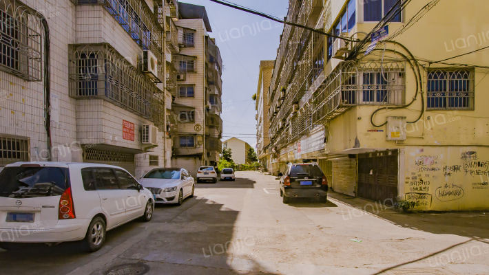 旭江小区外景图