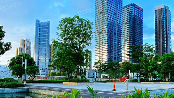 京华广场外景图