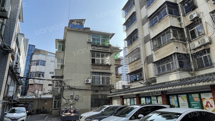 人民防空办家属院外景图