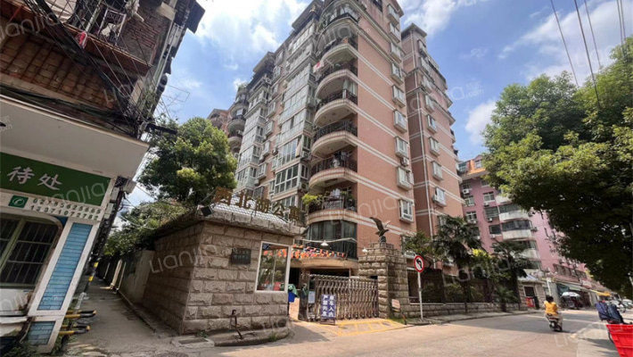 西北湖公寓外景图