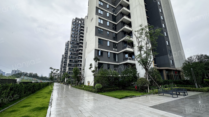 旭辉铂宸府外景图