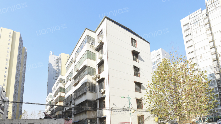 名门小区外景图