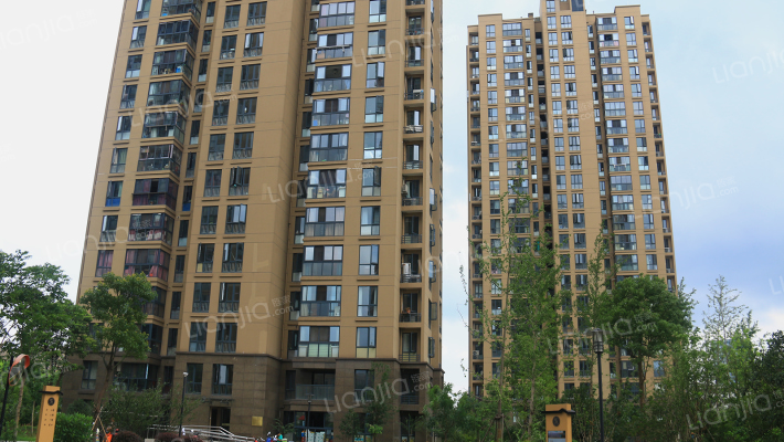 善贤人家外景图