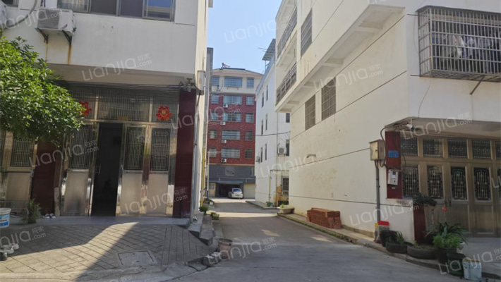 富强新村外景图