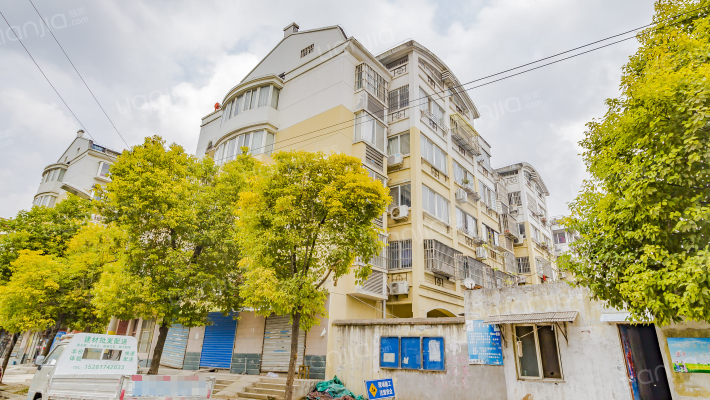 新盛小区外景图