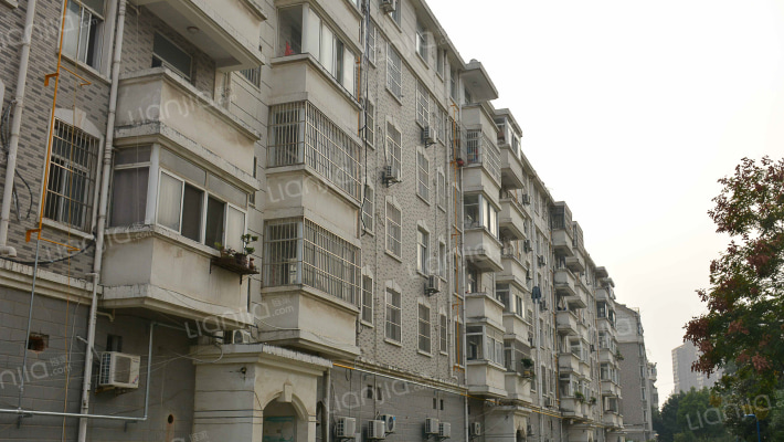 包河花园园林小区外景图