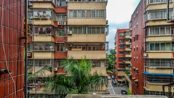 银兴小区外景图