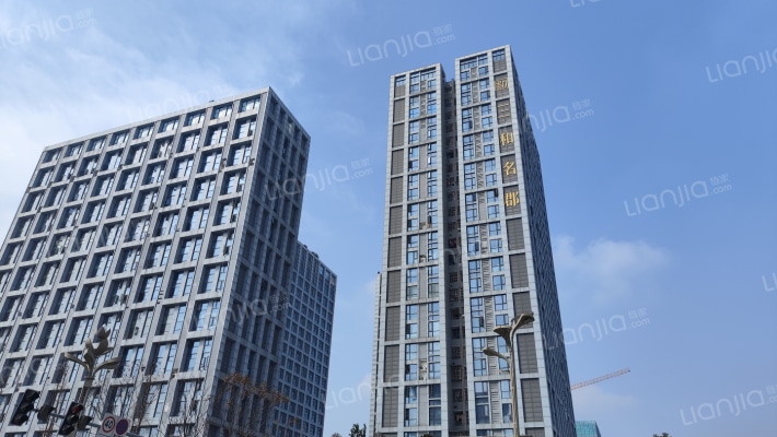 三和名郡外景图