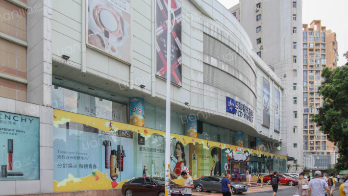 武汉大厦外景图