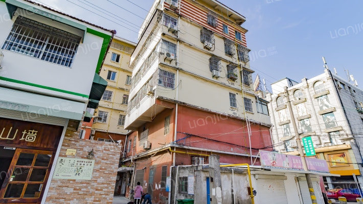 伯威商城外景图