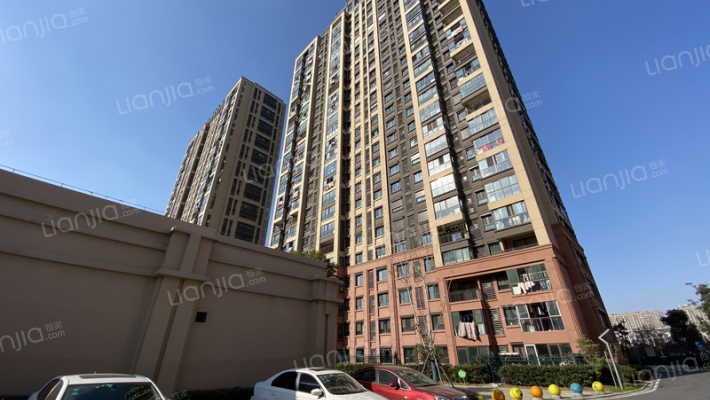 万科城银杏苑外景图