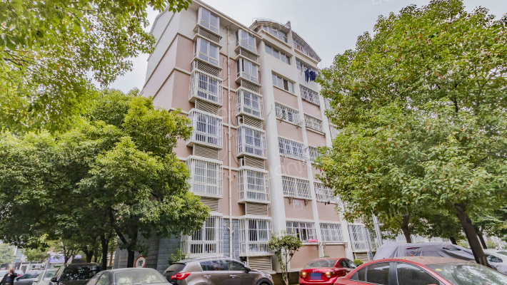 康城明珠南区外景图