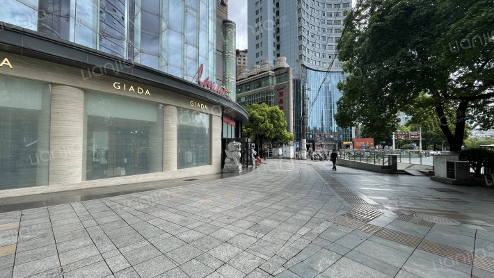 钻石广场外景图