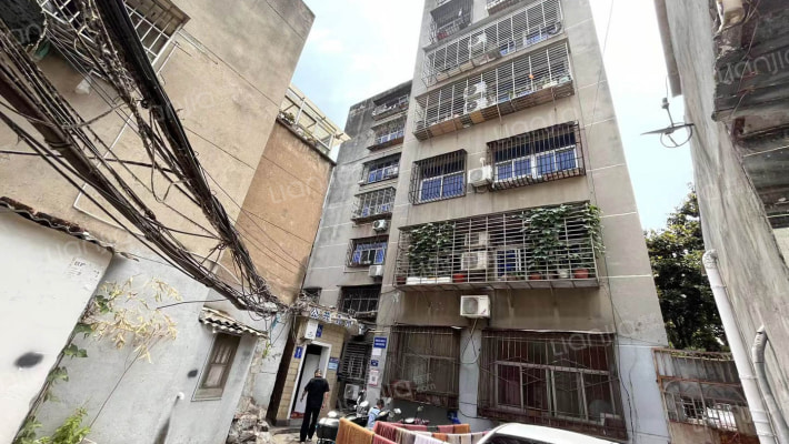 中南科贸家属院外景图