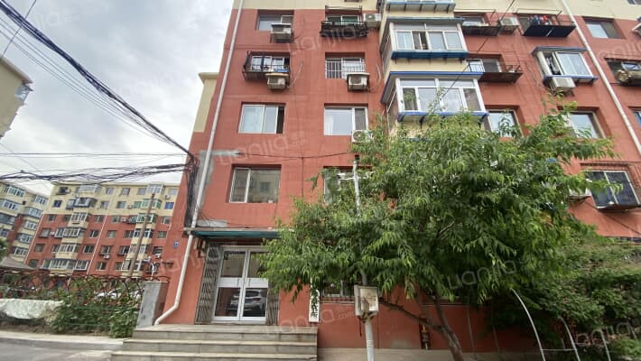 万泉社区外景图