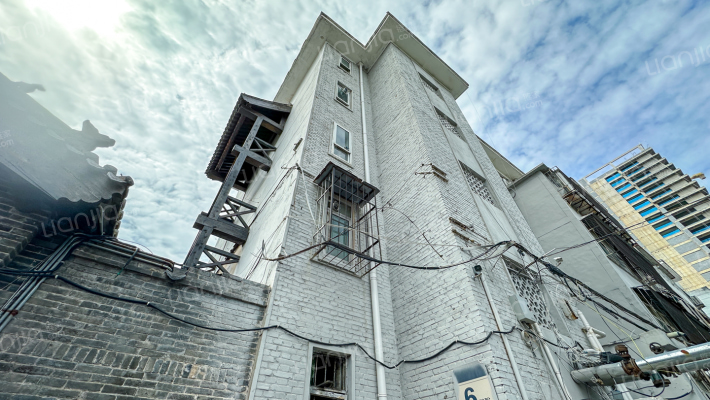 粮食局6号院外景图