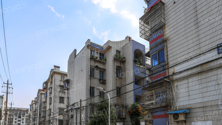 胜利西村外景图