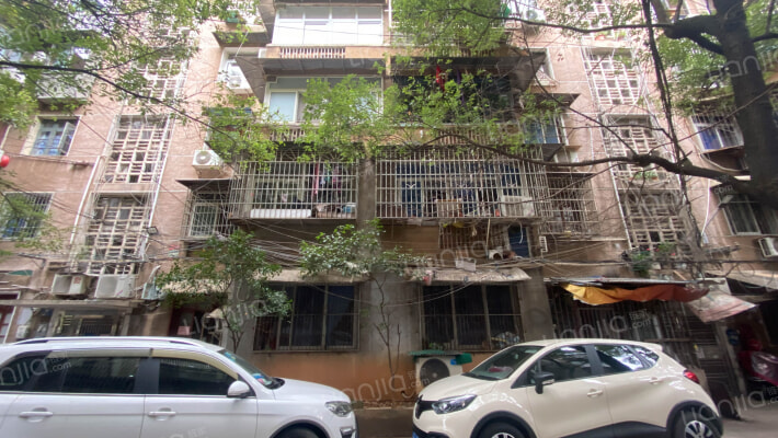 识字里71号外景图