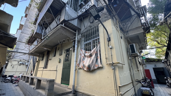 省教育局宿舍外景图