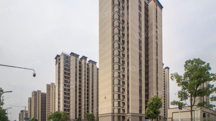 中梁天玺壹号外景图