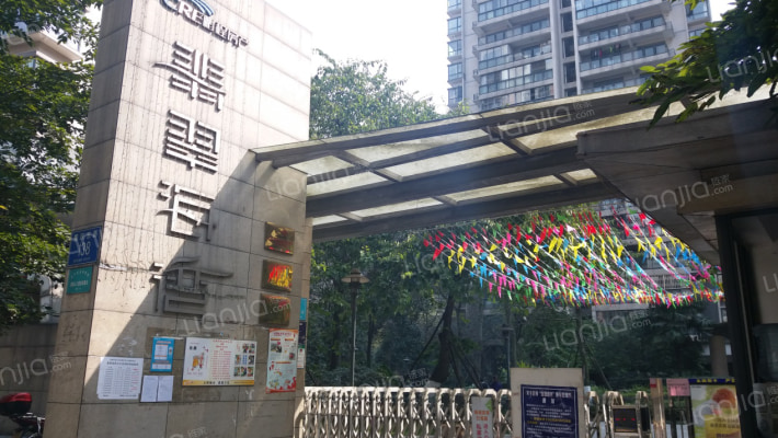 翡翠海湾外景图