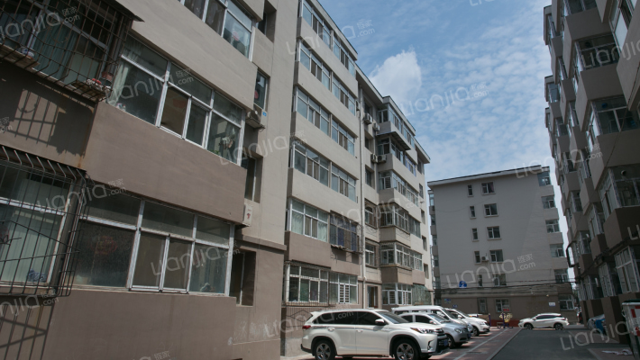 龙城小区外景图