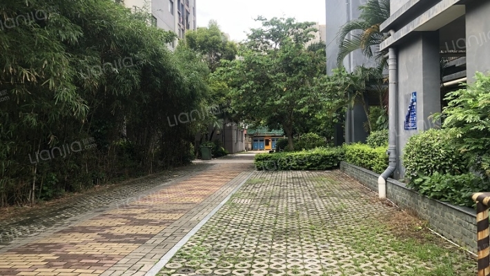 左岸春天一期外景图