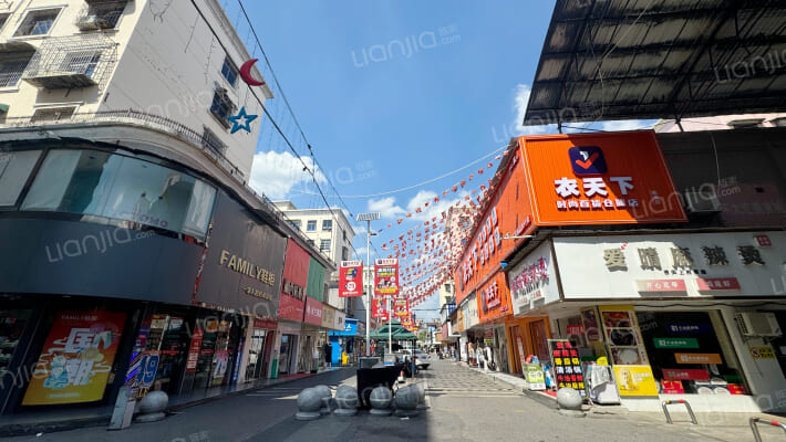 玉潭商贸中心外景图