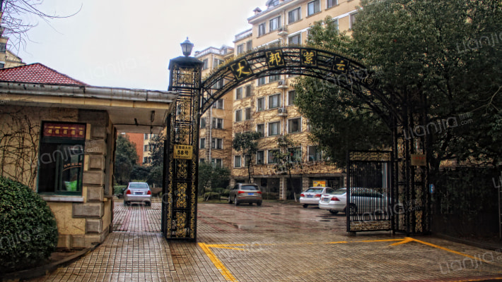 大邦紫云阁外景图