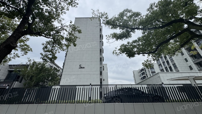 锦岳花园外景图