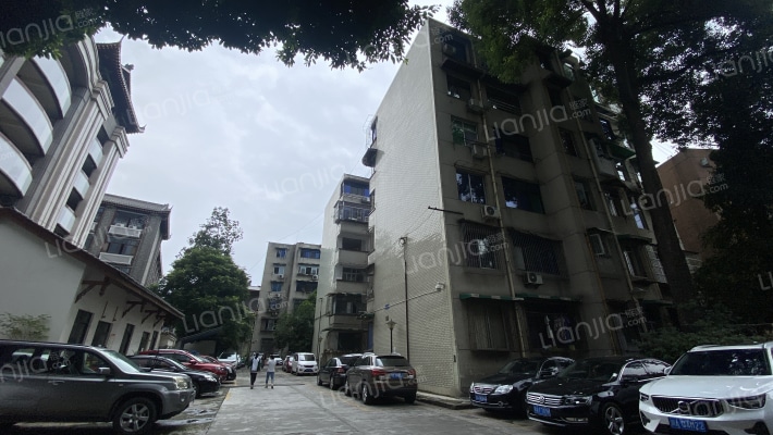 广场路9号外景图