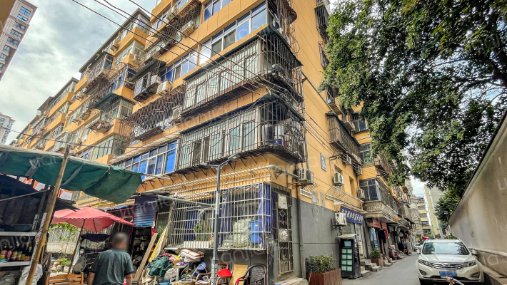 文艺北路170号院外景图