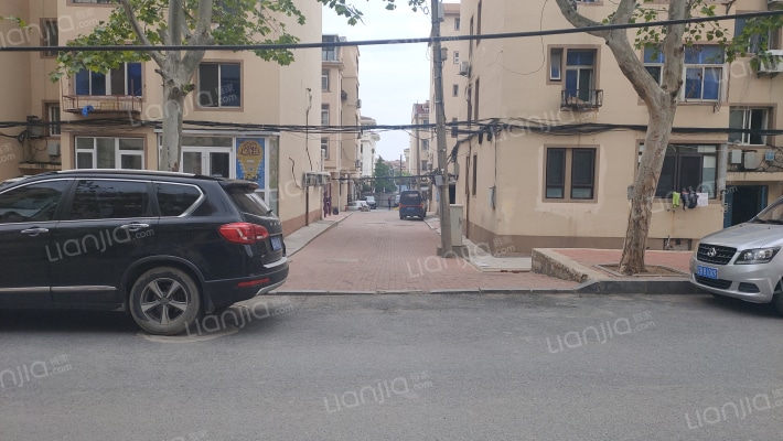 小平岛街外景图