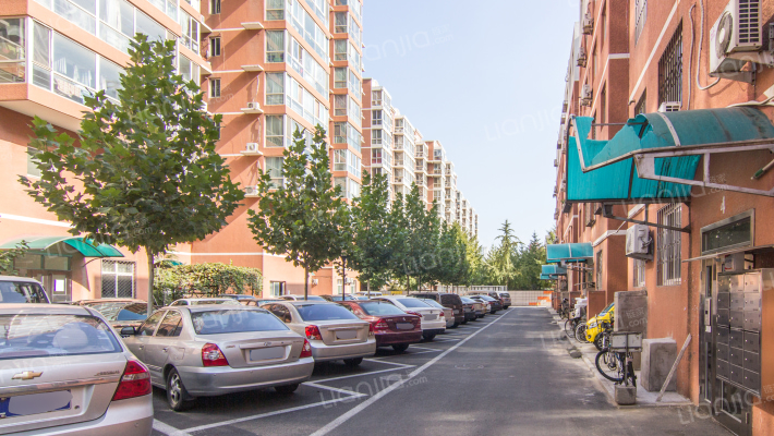 大羊坊甲4号院外景图