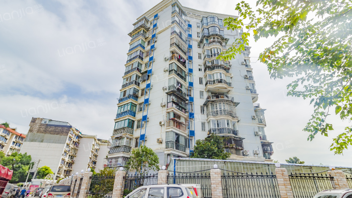 东方红牡丹园小区外景图