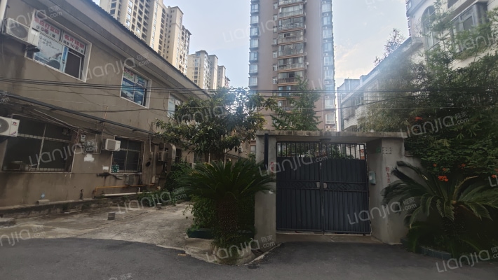 福星花园外景图