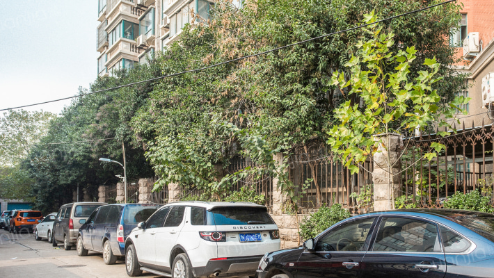 勤工路9号院外景图