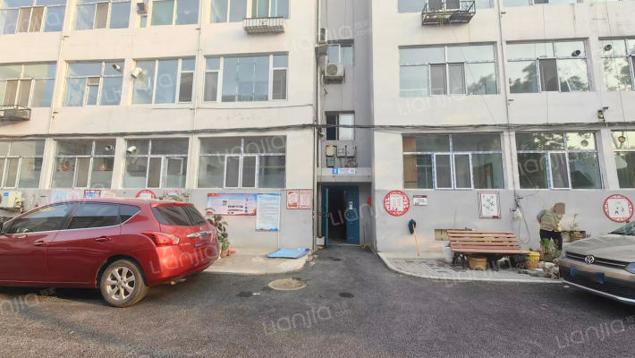 检察院宿舍外景图