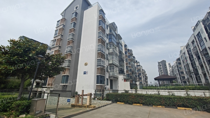 南湖景苑外景图