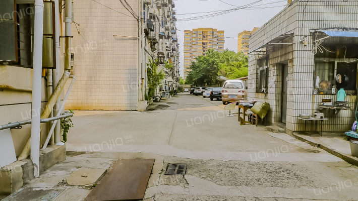 四化建住宅小区外景图