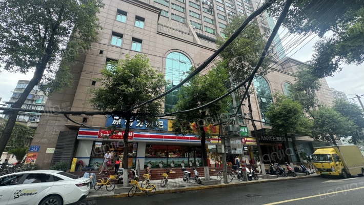 天象大厦外景图