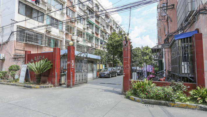 长海路137弄外景图